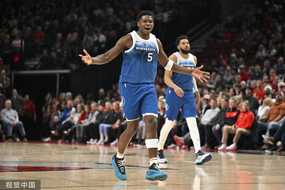 这一历史性 这一历史性